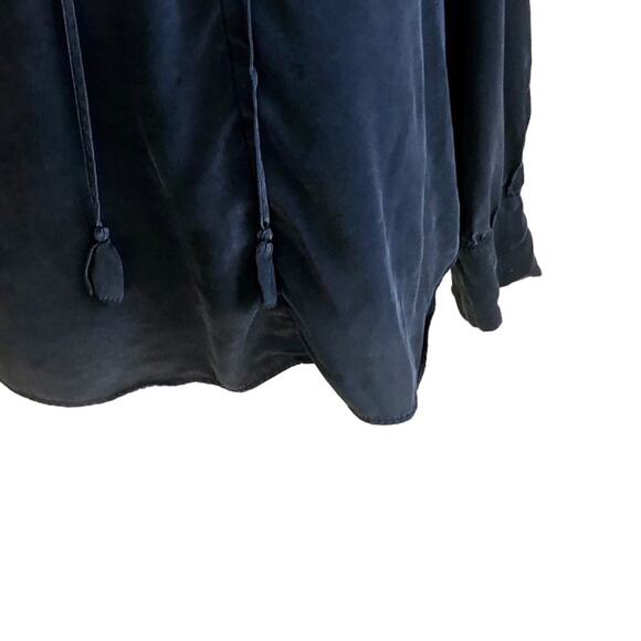 Kate Spade black silk blouse with ruffle neck and front tie tassels sz S - Picture 4 of 4